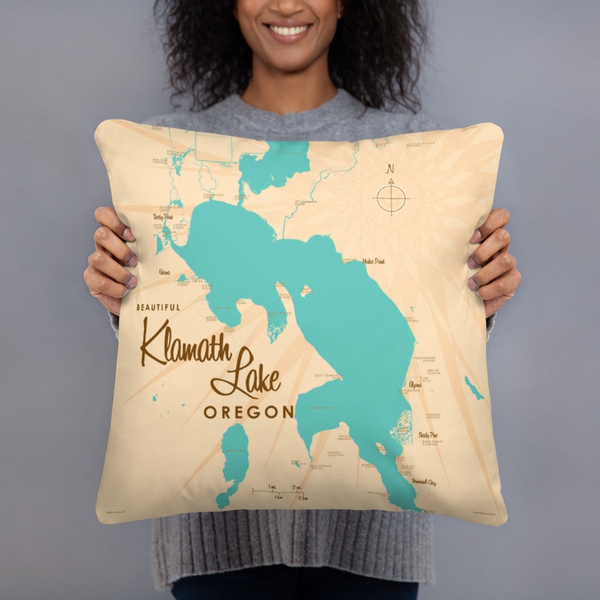 Klamath Lake Oregon Pillow